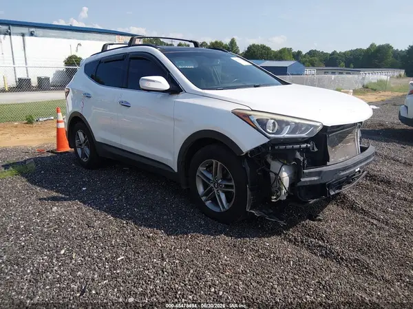 5XYZUDLB2JG537884 2018 HYUNDAI SANTA FE - Image 1