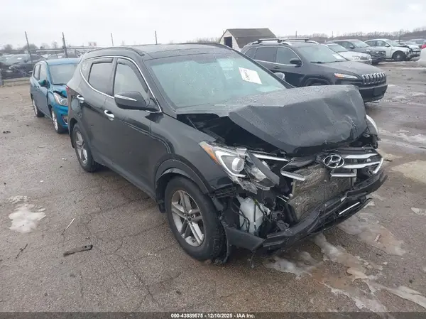 5XYZUDLB2JG559948 2018 HYUNDAI SANTA FE - Image 1