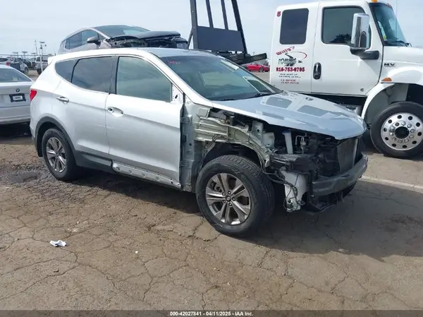 5XYZUDLB3GG308266 2016 HYUNDAI SANTA FE - Image 1