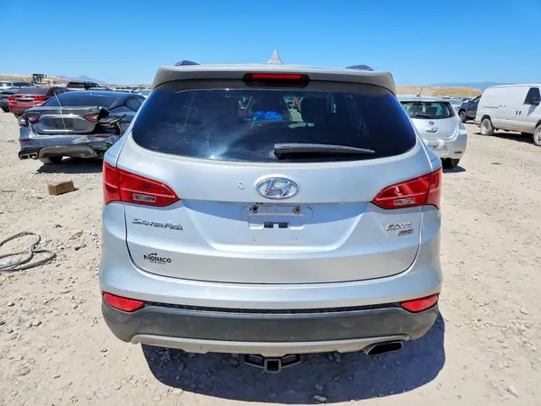 2016 HYUNDAI SANTA FE auction photo 6