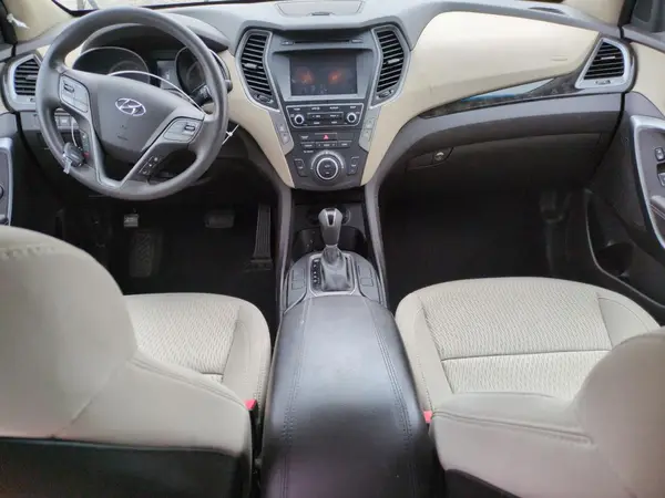 5XYZUDLB3HG418123 2017 HYUNDAI SANTA FE - Image 8