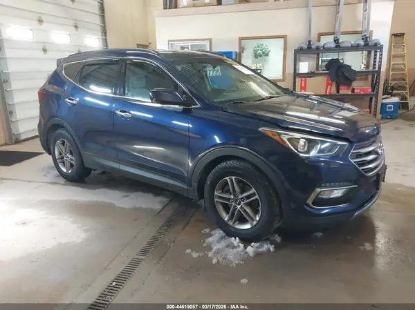 5XYZUDLB3HG469170 2017 HYUNDAI SANTA FE - Image 1