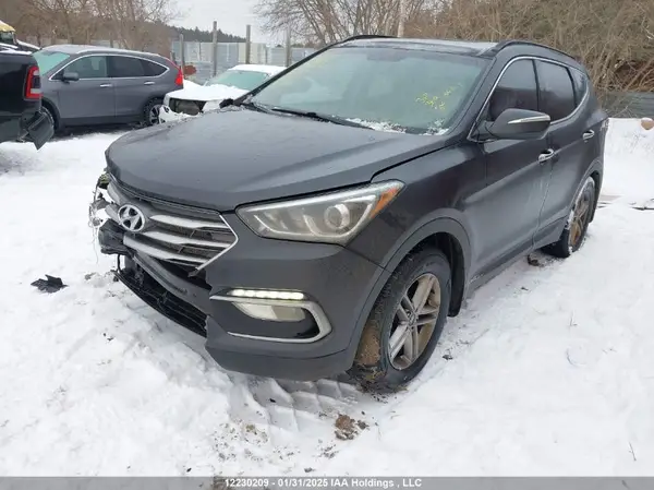 5XYZUDLB3JG547890 2018 HYUNDAI SANTA FE - Image 2