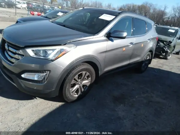 5XYZUDLB4GG325240 2016 HYUNDAI SANTA FE - Image 2