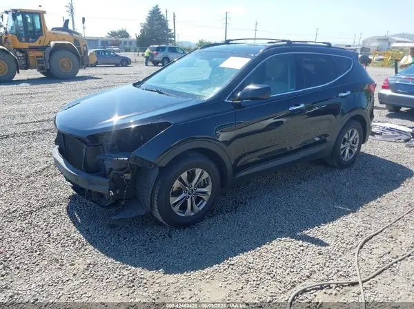 5XYZUDLB4GG337131 2016 HYUNDAI SANTA FE - Image 2