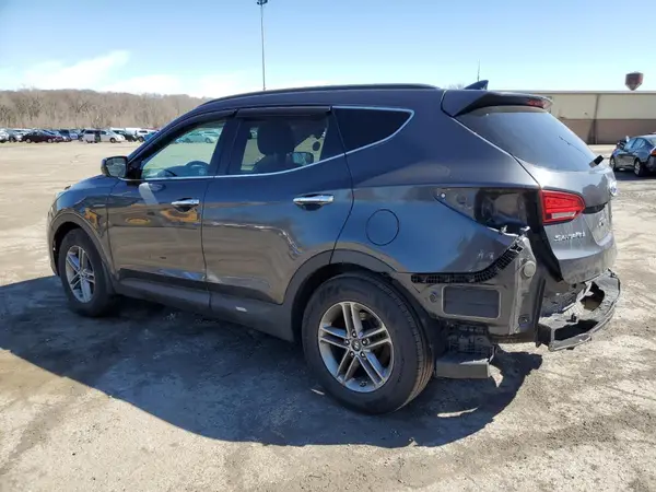 5XYZUDLB4HG461238 2017 HYUNDAI SANTA FE - Image 2