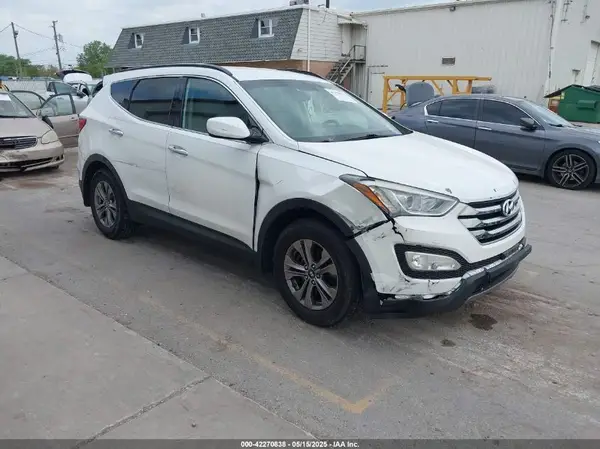 5XYZUDLB5GG313288 2016 HYUNDAI SANTA FE - Image 1