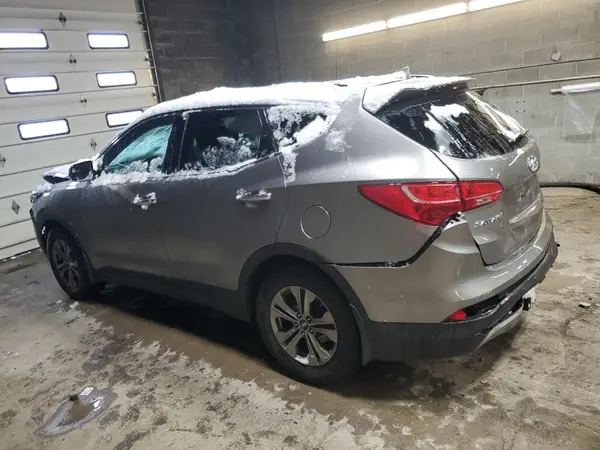 5XYZUDLB5GG356786 2016 HYUNDAI SANTA FE - Image 2