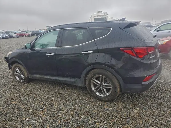 5XYZUDLB5HG479280 2017 HYUNDAI SANTA FE - Image 2