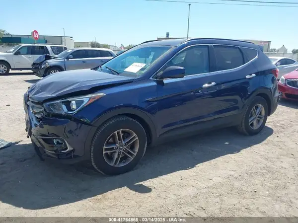 5XYZUDLB5HG481322 2017 HYUNDAI SANTA FE - Image 2