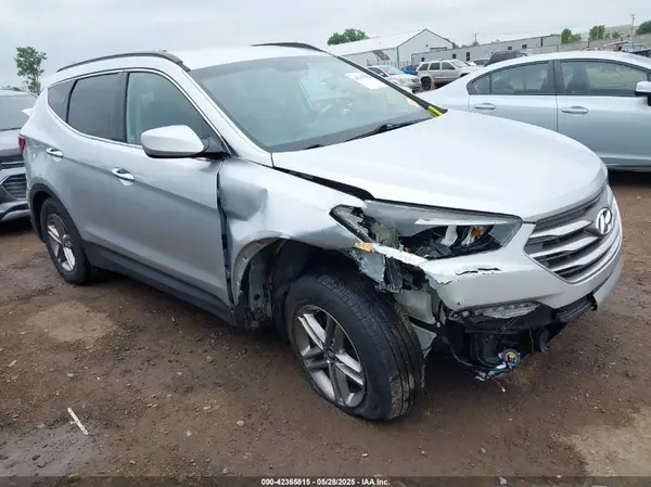 5XYZUDLB5HG494135 2017 HYUNDAI SANTA FE - Image 1