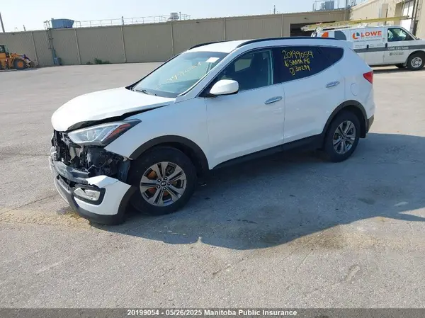 5XYZUDLB6GG310299 2016 HYUNDAI SANTA FE - Image 2