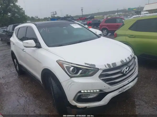5XYZUDLB6HG402112 2017 HYUNDAI SANTA FE - Image 1