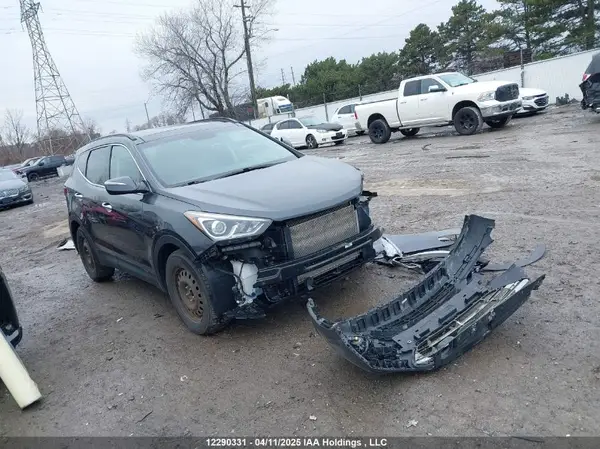 5XYZUDLB6HG418195 2017 HYUNDAI SANTA FE - Image 1