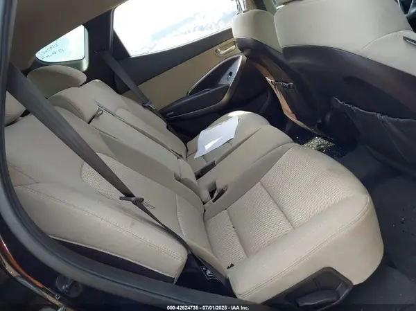 5XYZUDLB6HG444974 2017 HYUNDAI SANTA FE - Image 8