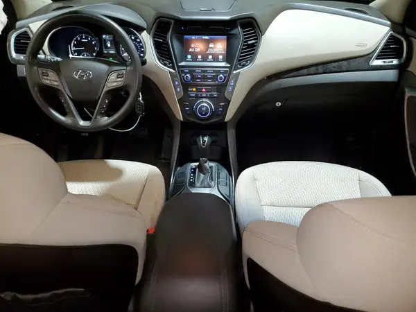 5XYZUDLB6HG487565 2017 HYUNDAI SANTA FE - Image 8