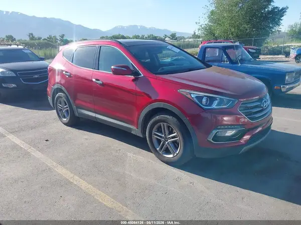 5XYZUDLB6JG515774 2018 HYUNDAI SANTA FE - Image 1