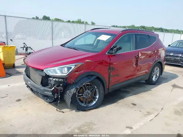 5XYZUDLB6JG528721 2018 HYUNDAI SANTA FE - Image 2