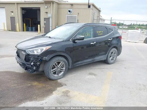 5XYZUDLB6JG540707 2018 HYUNDAI SANTA FE - Image 2