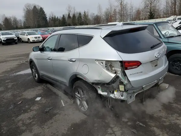 5XYZUDLB7HG386938 2017 HYUNDAI SANTA FE - Image 2