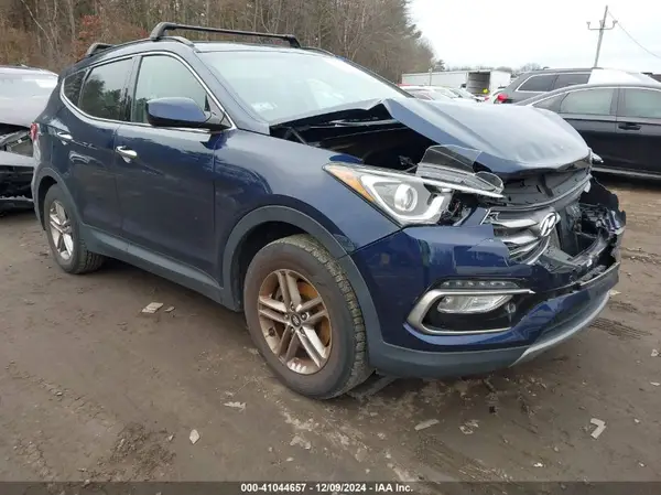 5XYZUDLB7HG426256 2017 HYUNDAI SANTA FE - Image 1