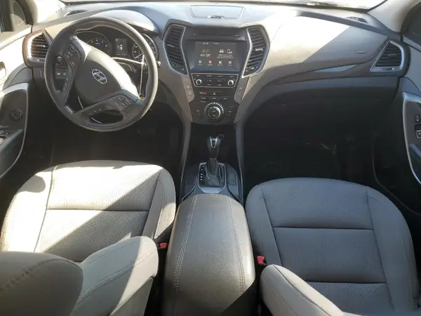 5XYZUDLB7HG445390 2017 HYUNDAI SANTA FE - Image 8