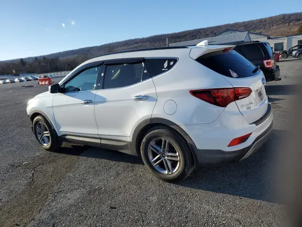5XYZUDLB7HG461590 2017 HYUNDAI SANTA FE - Image 2
