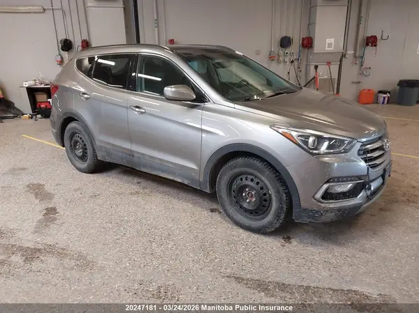 5XYZUDLB7JG509949 2018 HYUNDAI SANTA FE - Image 1