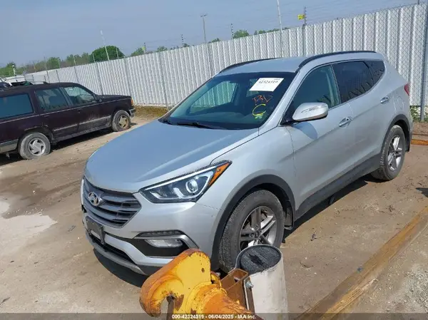 5XYZUDLB7JG513919 2018 HYUNDAI SANTA FE - Image 2