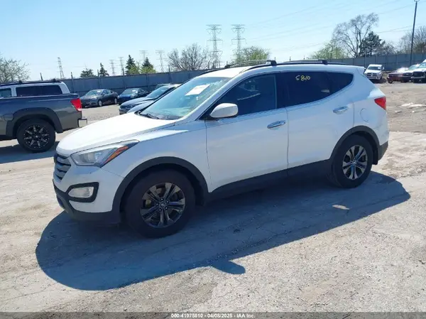 5XYZUDLB8GG325094 2016 HYUNDAI SANTA FE - Image 2