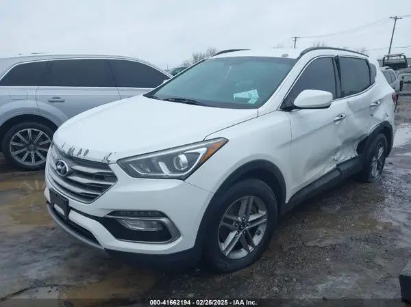 5XYZUDLB8HG390710 2017 HYUNDAI SANTA FE - Image 2