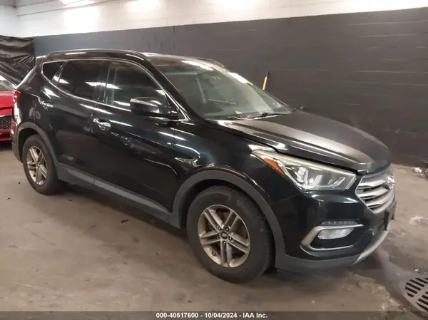 5XYZUDLB8HG399519 2017 HYUNDAI SANTA FE - Image 1