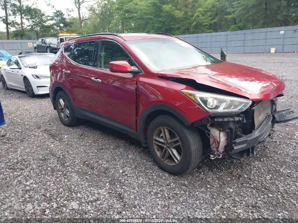 5XYZUDLB8HG411703 2017 HYUNDAI SANTA FE - Image 1