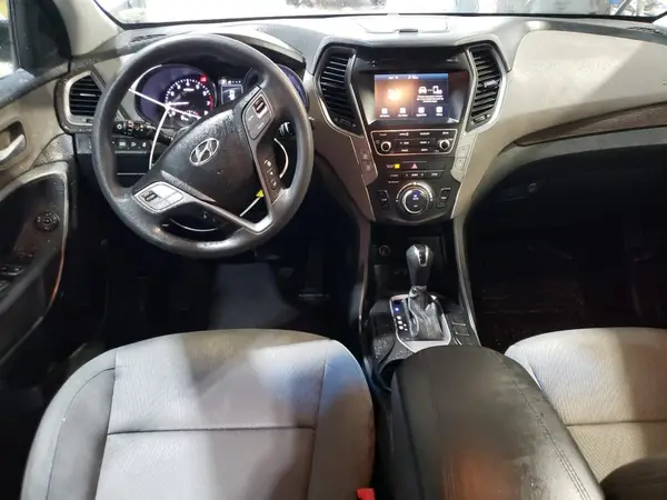 5XYZUDLB8HG422216 2017 HYUNDAI SANTA FE - Image 8