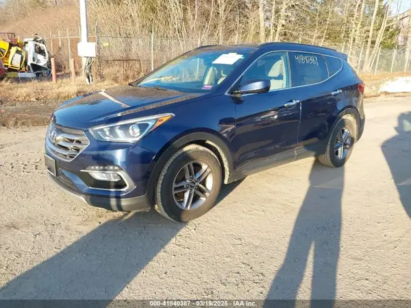 5XYZUDLB8HG488796 2017 HYUNDAI SANTA FE - Image 2