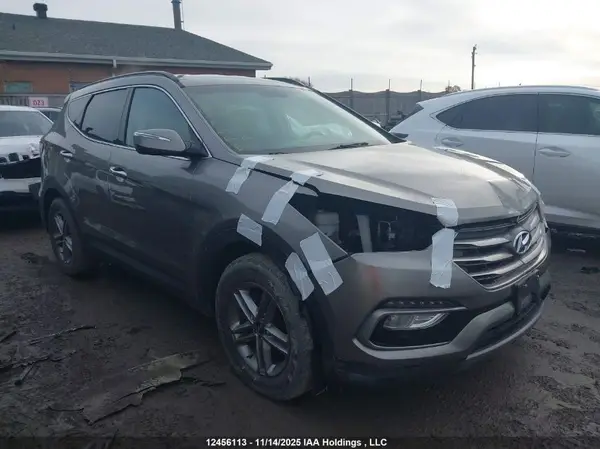 5XYZUDLB8JG520183 2018 HYUNDAI SANTA FE - Image 1
