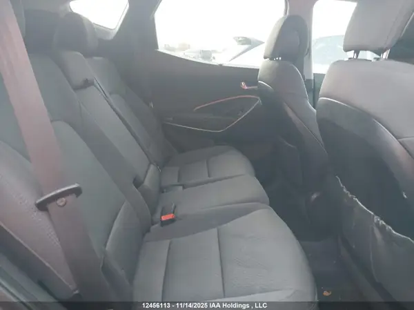 5XYZUDLB8JG520183 2018 HYUNDAI SANTA FE - Image 8