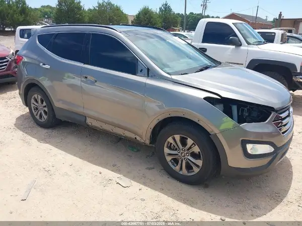 5XYZUDLB9GG356385 2016 HYUNDAI SANTA FE - Image 1