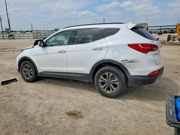 5XYZUDLB9GG375194 2016 HYUNDAI SANTA FE - Image 2