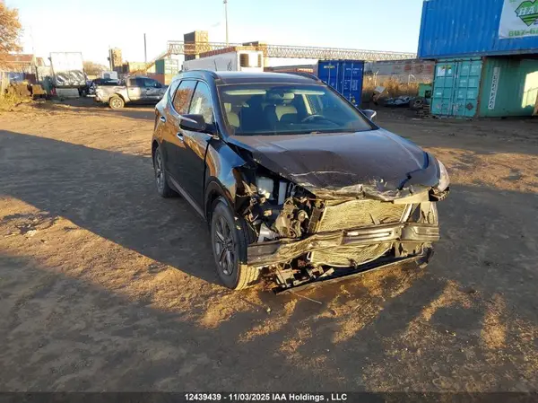5XYZUDLB9GG376359 2016 HYUNDAI SANTA FE - Image 1