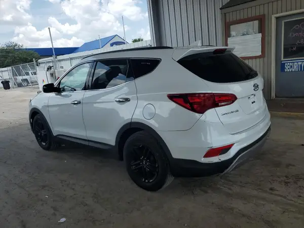 5XYZUDLB9HG417252 2017 HYUNDAI SANTA FE - Image 2