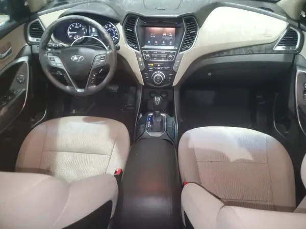 5XYZUDLB9HG425707 2017 HYUNDAI SANTA FE - Image 8