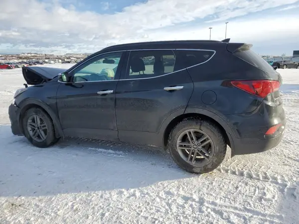 5XYZUDLB9HG476883 2017 HYUNDAI SANTA FE - Image 2
