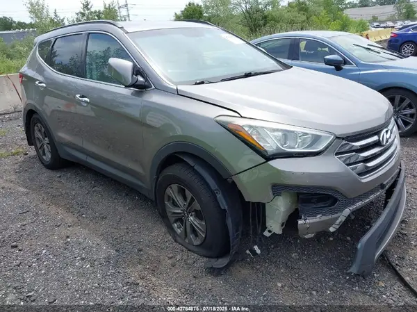 5XYZUDLBXGG308636 2016 HYUNDAI SANTA FE - Image 1