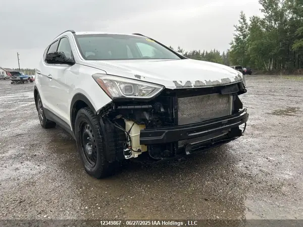 5XYZUDLBXGG350143 2016 HYUNDAI SANTA FE - Image 2
