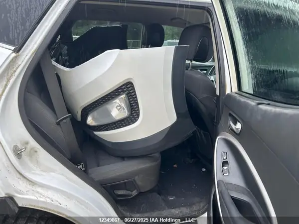 5XYZUDLBXGG350143 2016 HYUNDAI SANTA FE - Image 8