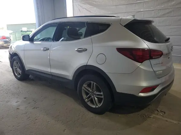 5XYZUDLBXHG413467 2017 HYUNDAI SANTA FE - Image 2