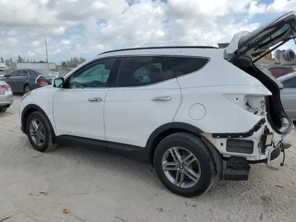5XYZUDLBXHG413792 2017 HYUNDAI SANTA FE - Image 2