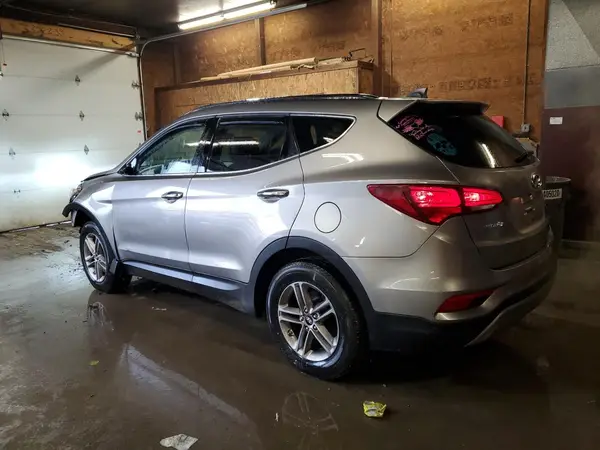 5XYZUDLBXHG415400 2017 HYUNDAI SANTA FE - Image 2
