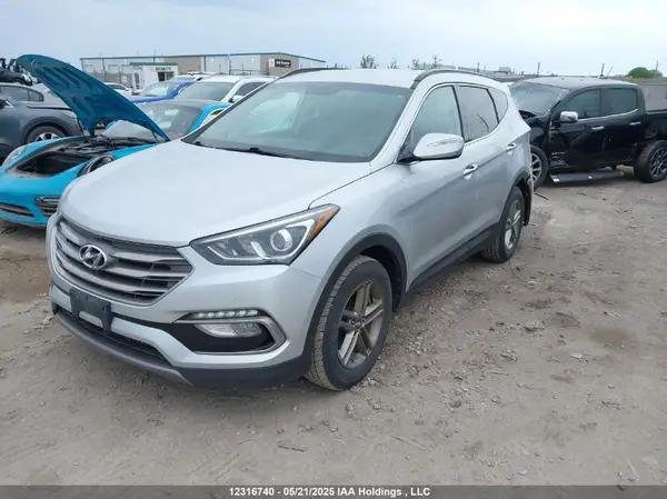 5XYZUDLBXHG477380 2017 HYUNDAI SANTA FE - Image 2